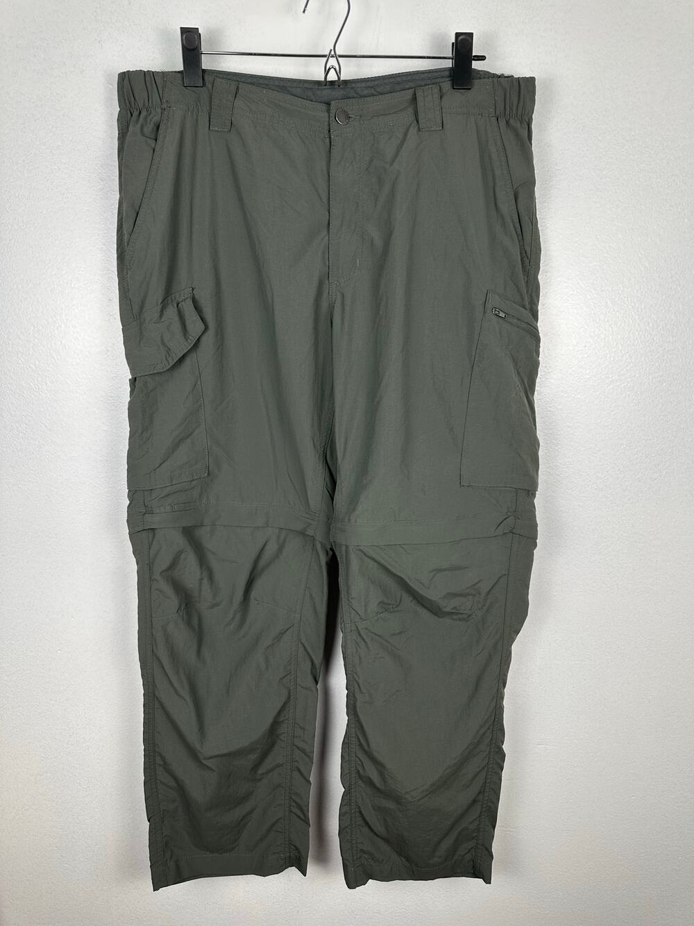 Columbia Men's Silver Ridge Utility Convertible Pants 38w 30L dark gray gorpcore